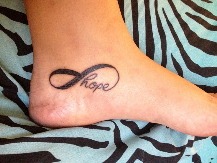tatouage infinity hope