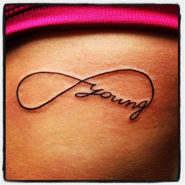 tatouage infinity young