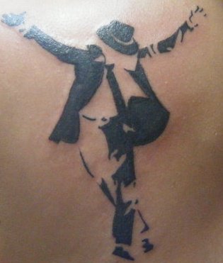 tatouage initiale michael jackson