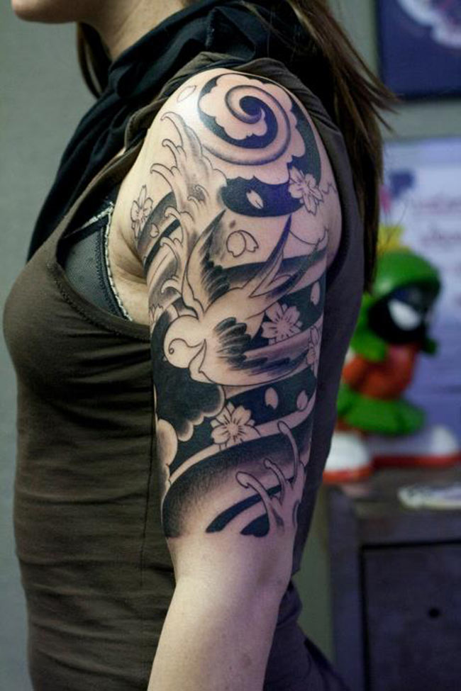 tatouage japonais bordeaux