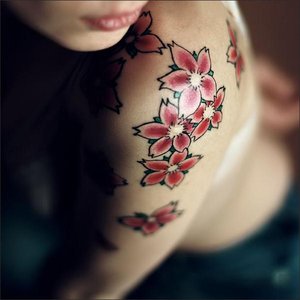 tatouage japonais fleur