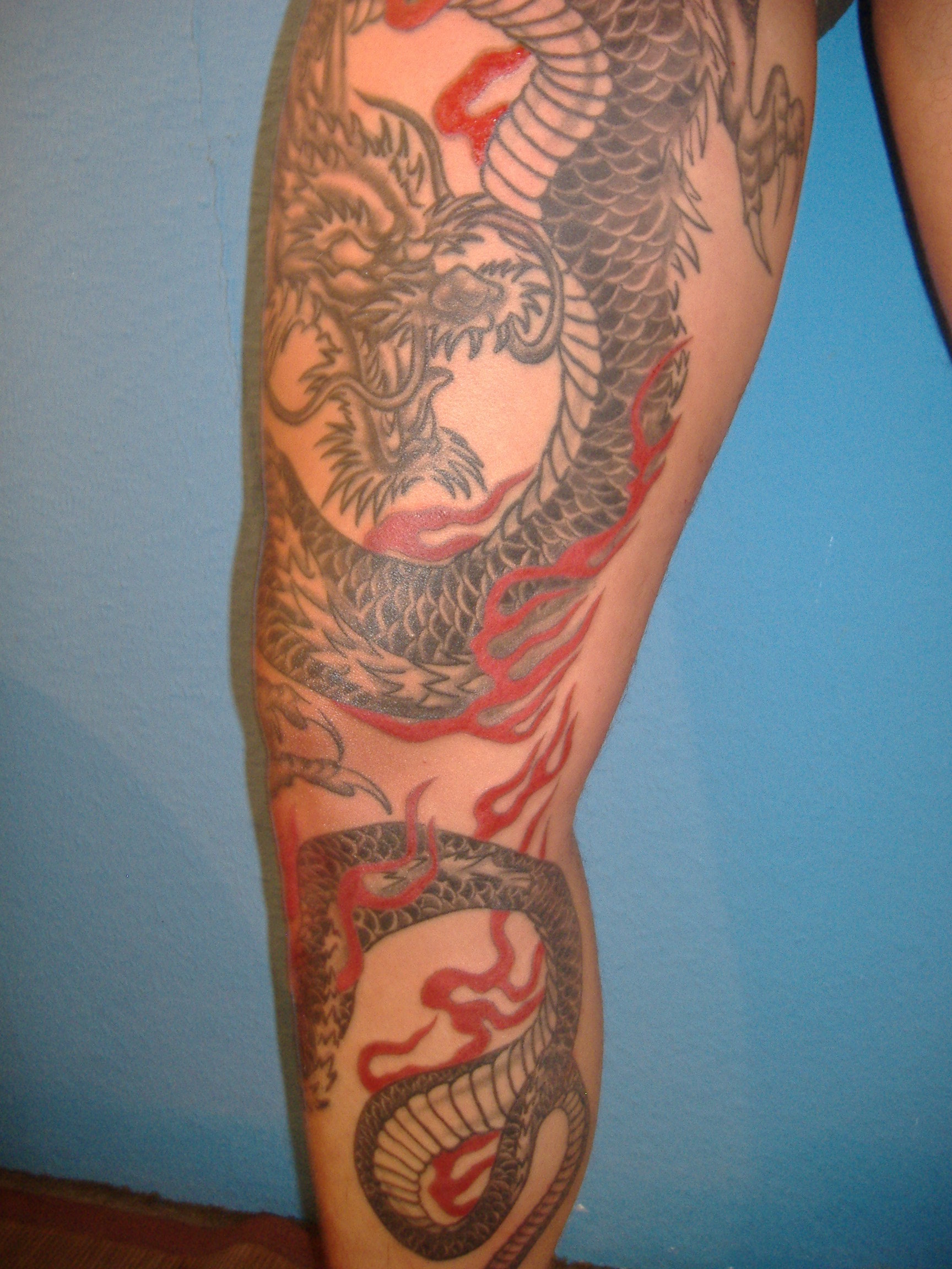 tatouage japonais jambe