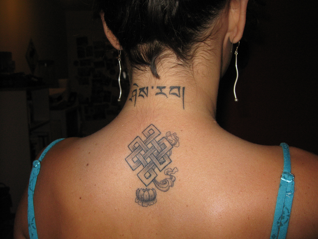 tatouage japonais nuque