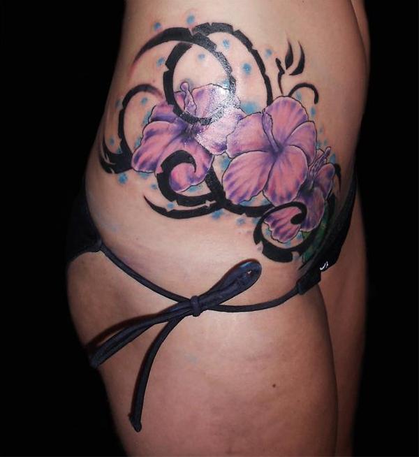 tatouage liane ventre