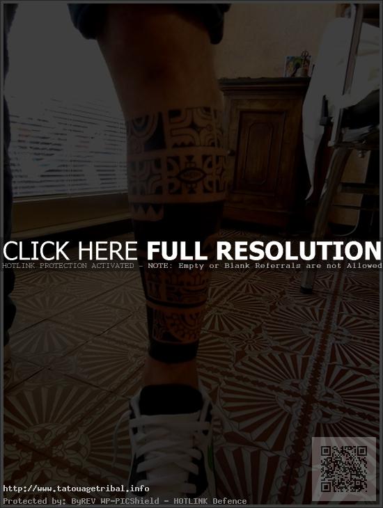 tatouage mollet bracelet tribal