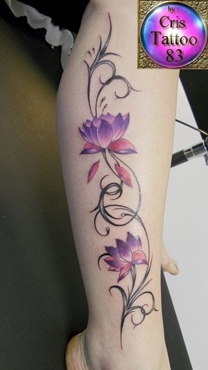 tatouage mollet femme fleur