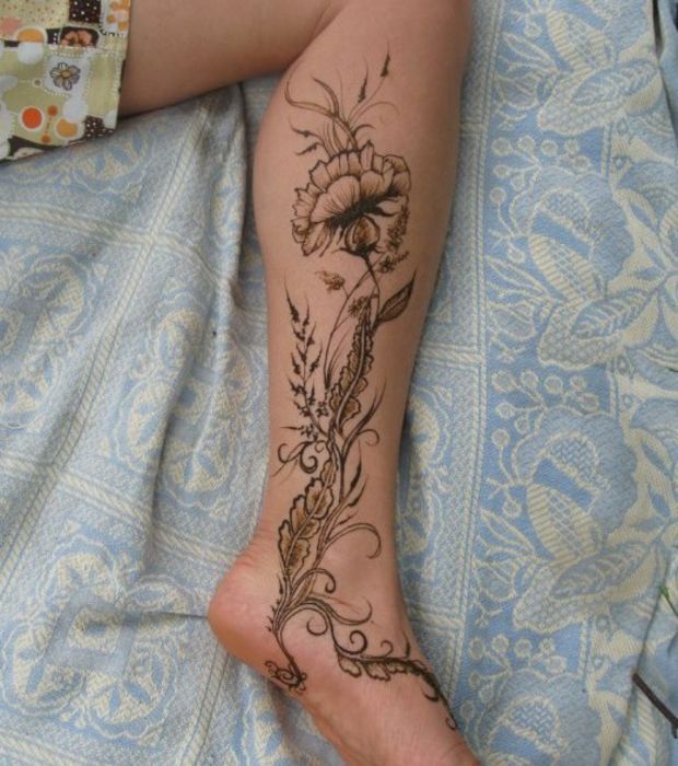 tatouage mollet pour femme