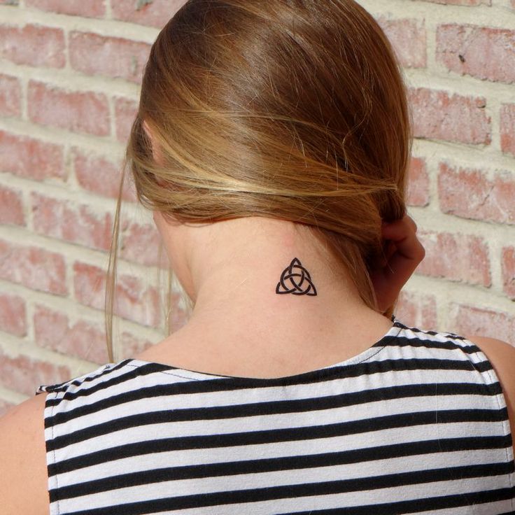 tatouage noeud d'odin