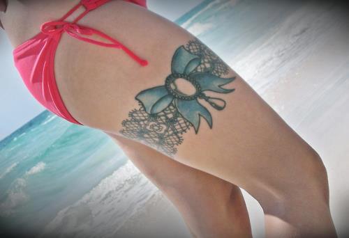 tatouage noeud jambe