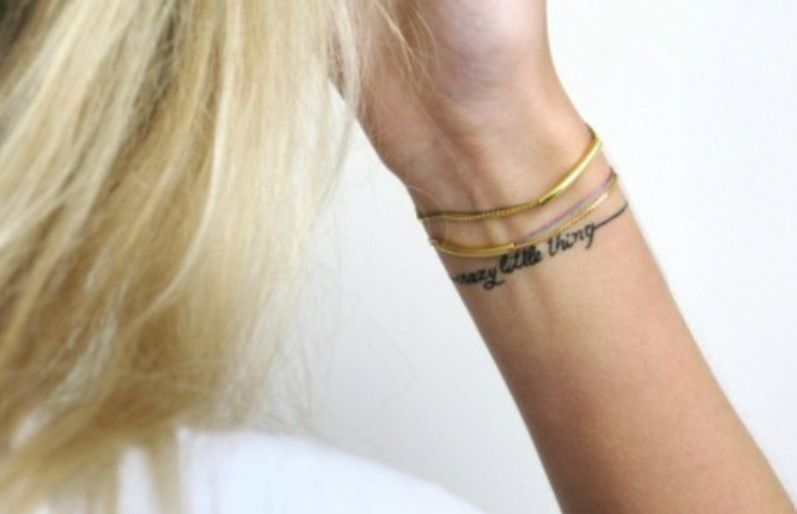 tatouage noeud kenza