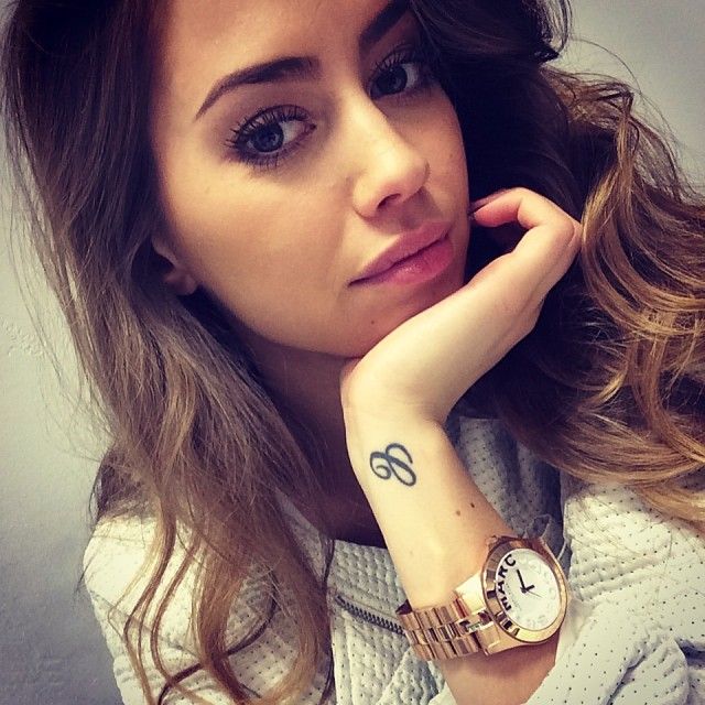 tatouage noeud kenza