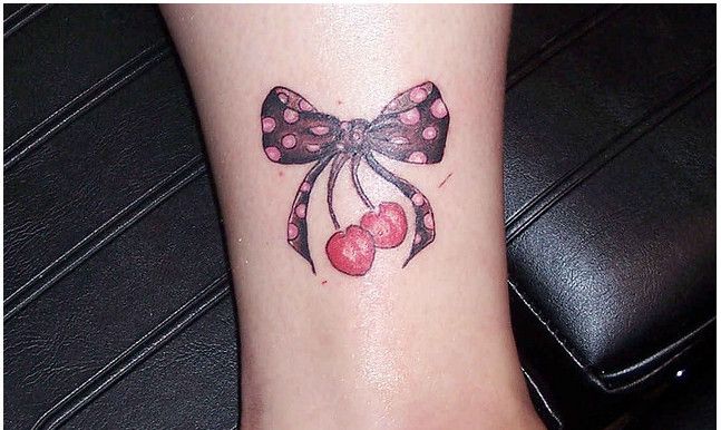 tatouage noeud pin up