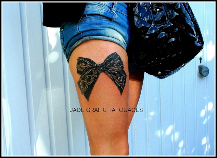tatouage noeud vintage