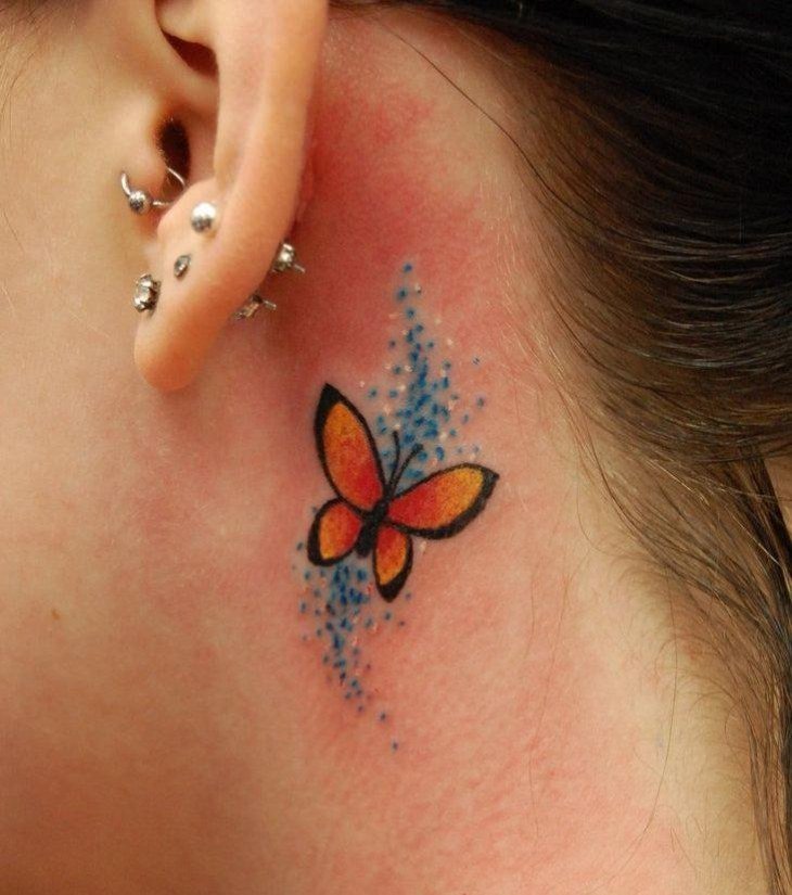 tatouage nuque papillon