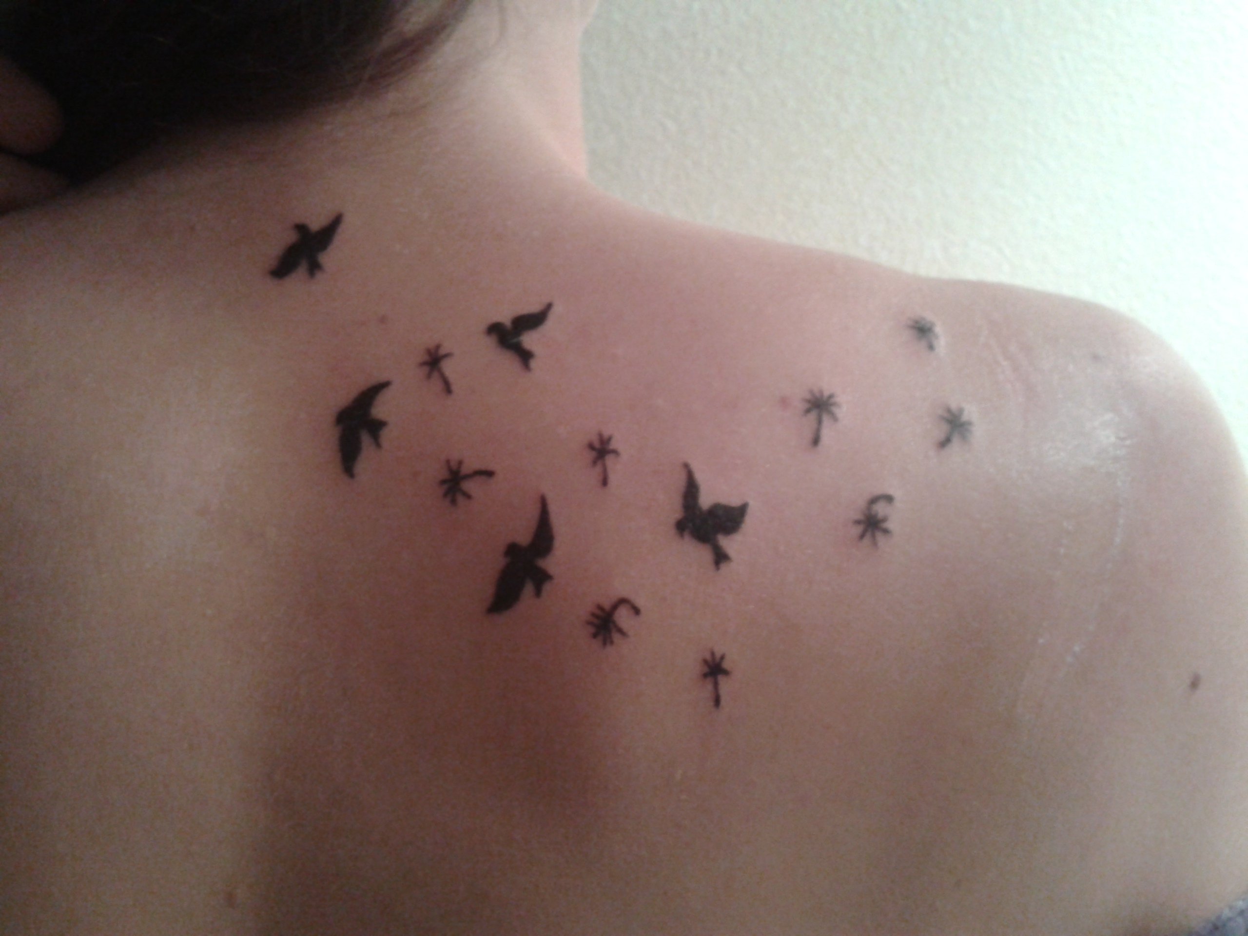 tatouage oiseau raté