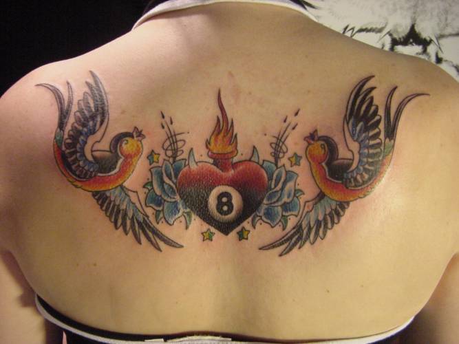 tatouage oiseau rockabilly
