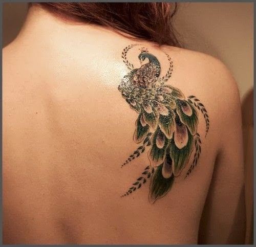 tatouage omoplate droite