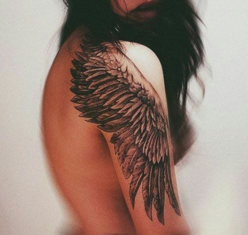tatouage omoplate tumblr