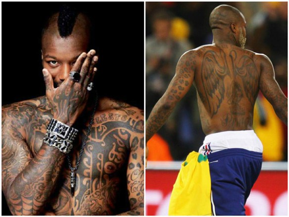 tatouage pectoraux chris brown