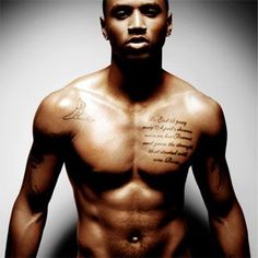 tatouage pectoraux trey songz