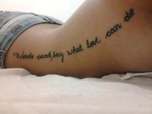 tatouage phrase anglais amour