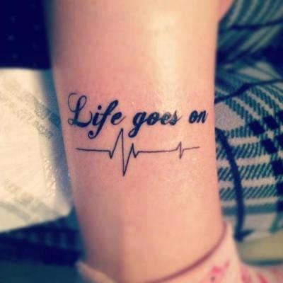 tatouage phrases