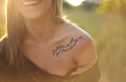 tatouage phrases courtes
