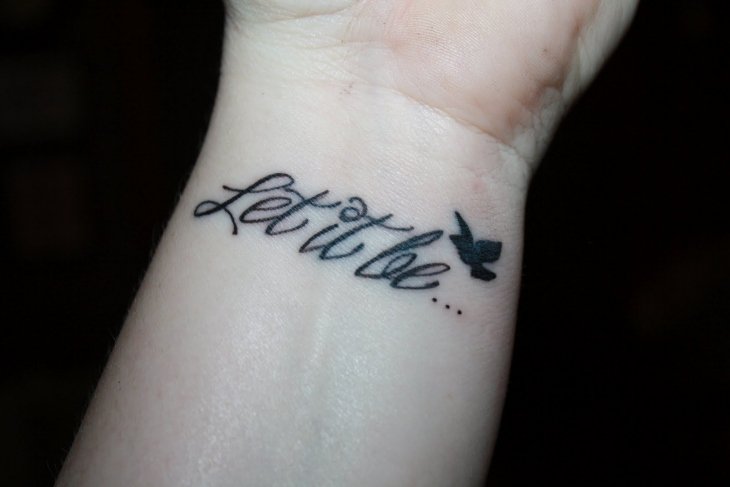 tatouage poignet homme