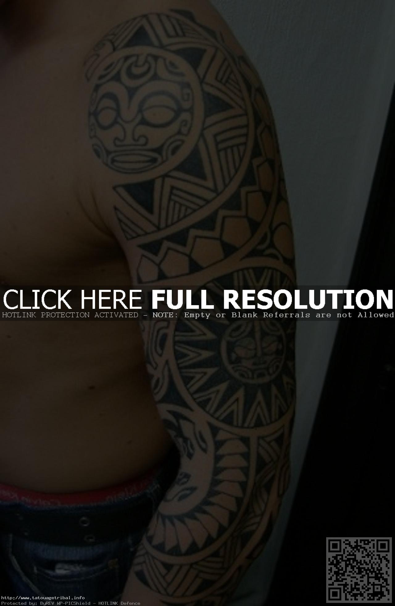 tatouage polynésien avant bras homme
