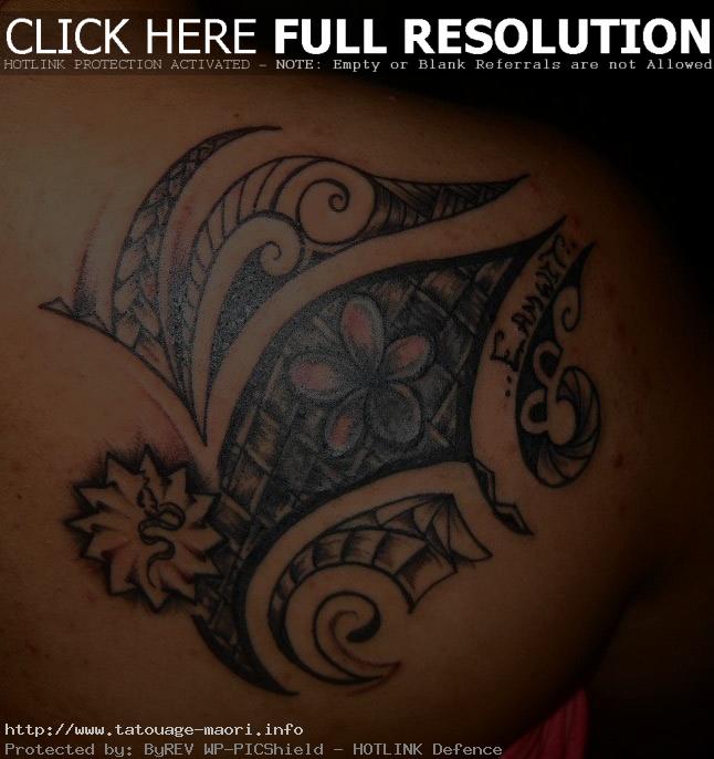 tatouage polynésiens femme