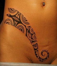 tatouage tahitien ventre