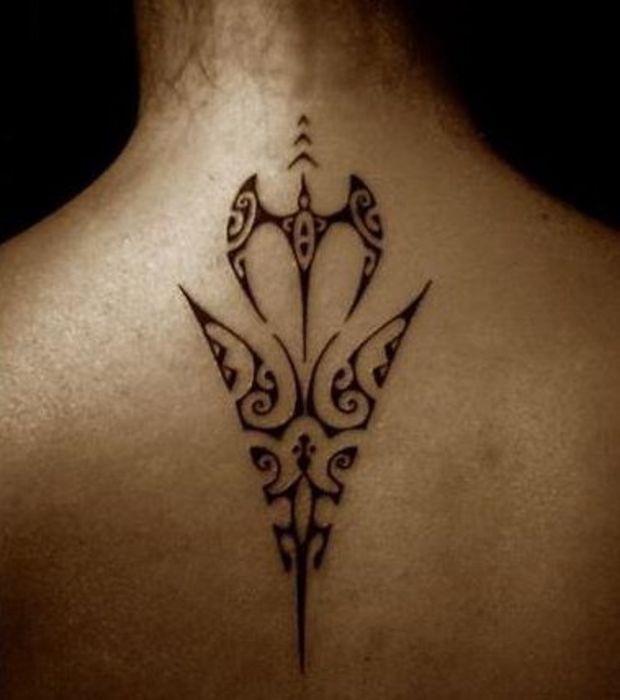 tatouage tribal femme