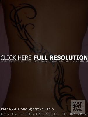 tatouage tribal femme