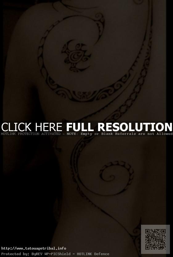 tatouage tribal fin
