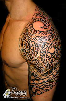 tatouage tribal indonesien