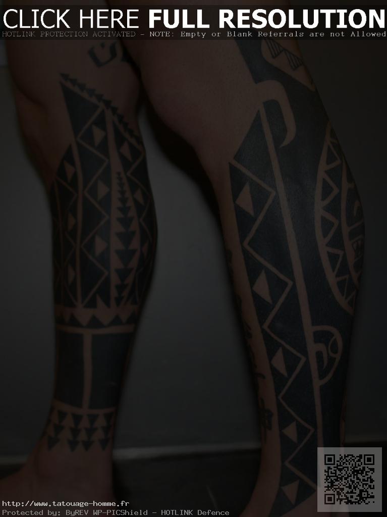 tatouage tribal jambe