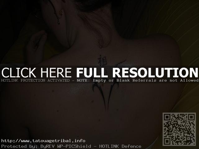 tatouage tribal nuque homme