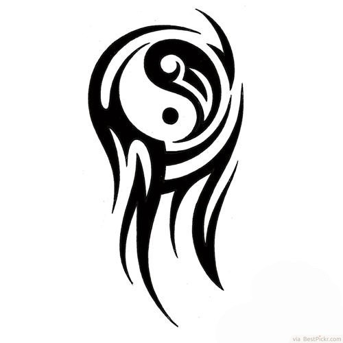 tatouage tribal ying yang