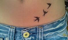 tatouage trois hirondelles