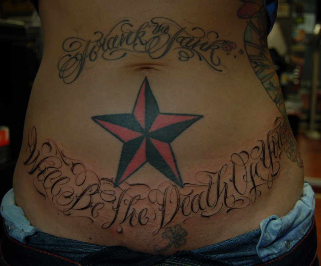 tatouage ventre image