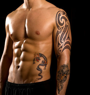 tatouage ventre pour homme
