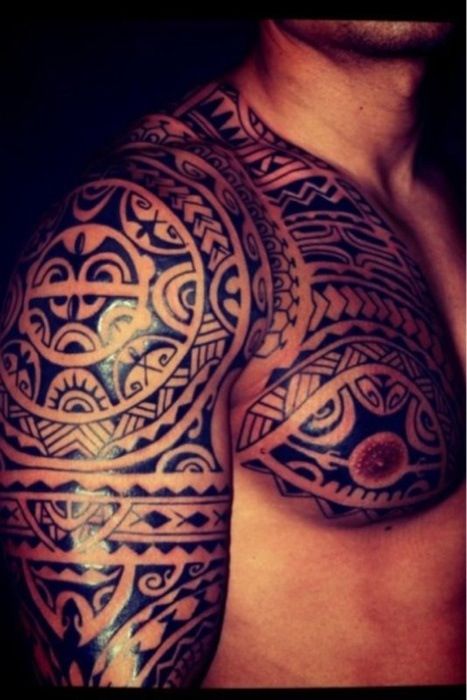 tatouages polynésiens hommes
